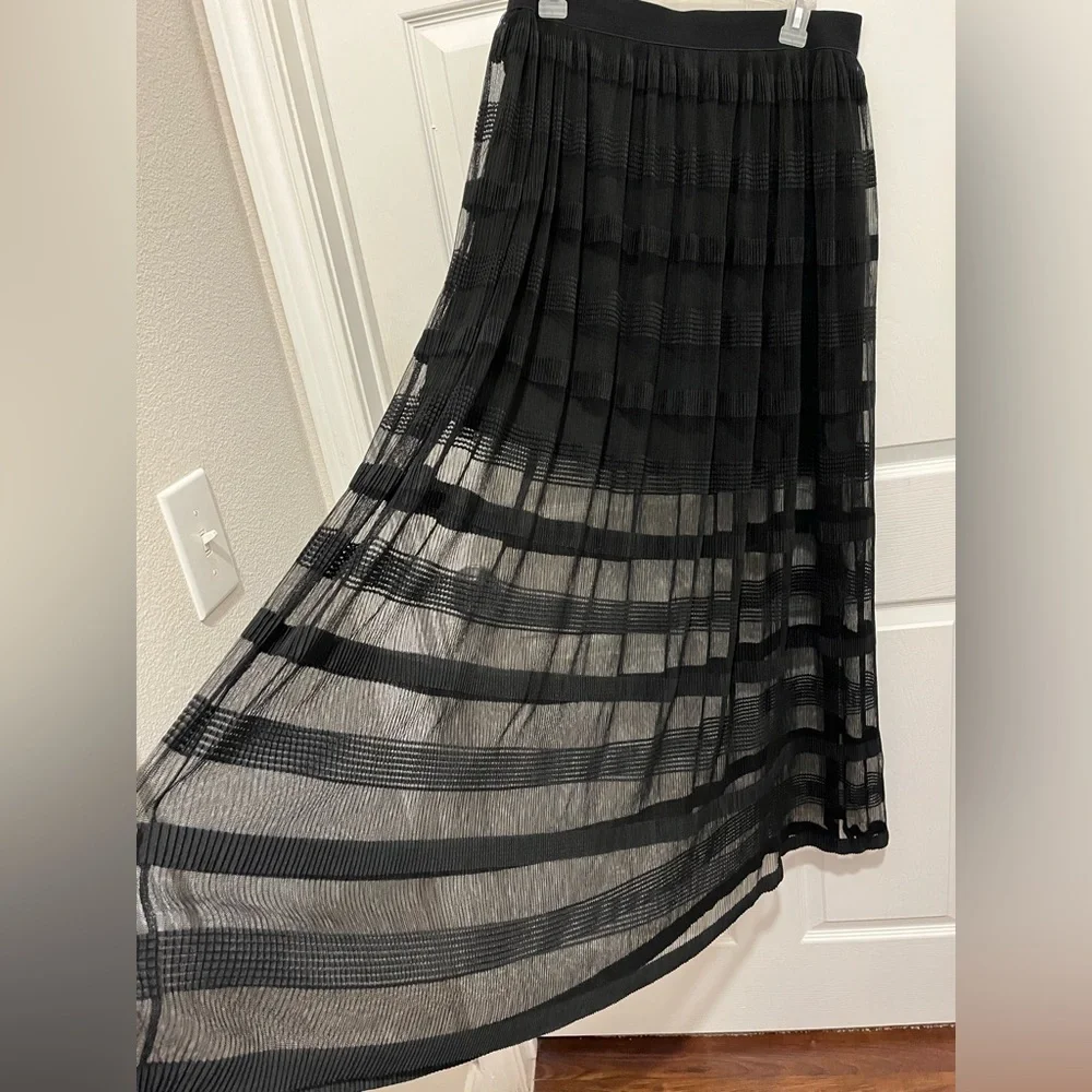 Lena Gabrielle Women’s Black Maxi Skirt Size M - Picture 1 of 12